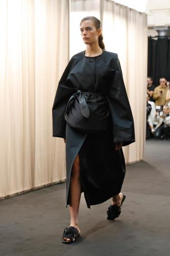Eenk ss24 rumway look10