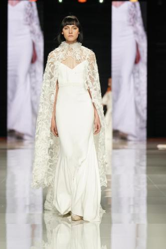 Elisabetta-Polignano-@Si-Sposaitalia-Collezioni-2024-25