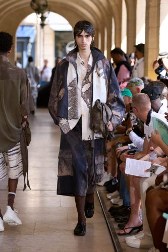 FCW ss27 runway press look 03-14