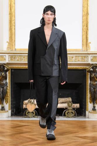 Feng Chen Wang FW23 Look21