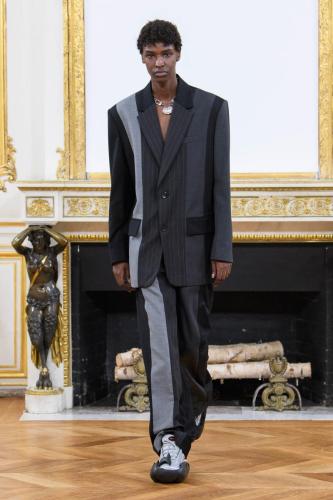 Feng Chen Wang FW23 Look22
