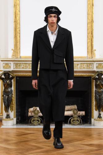 Feng Chen Wang FW23 Look31