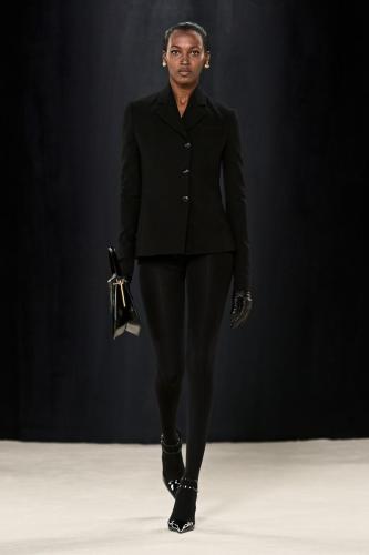 Ferragamo-FW23-12