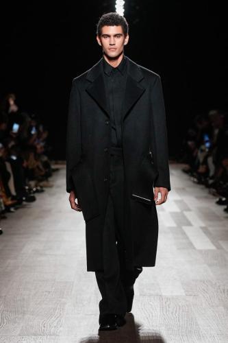 Ferragamo-FW24-19