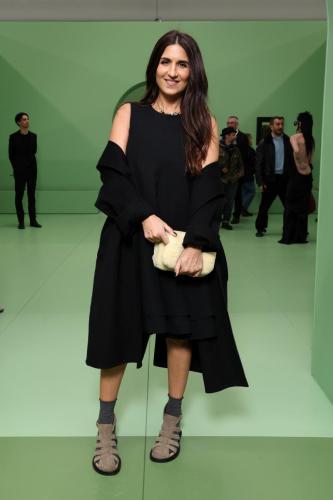Loewe : Front Row - Paris Fashion Week - Womenswear Fall/Winter 2024-2025
