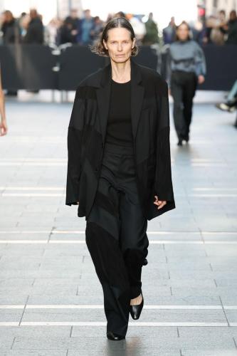 Gauchere fw23 runway PRESS look16