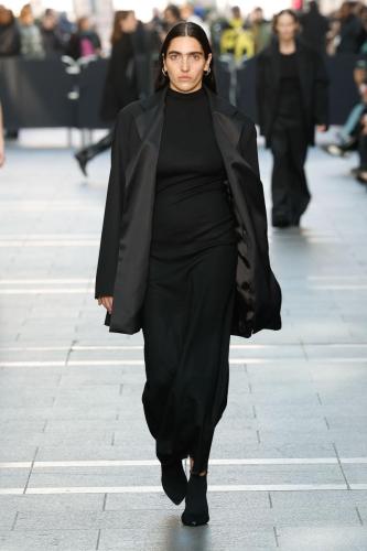 Gauchere fw23 runway PRESS look20
