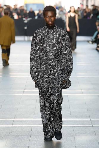 Gauchere fw23 runway PRESS look21