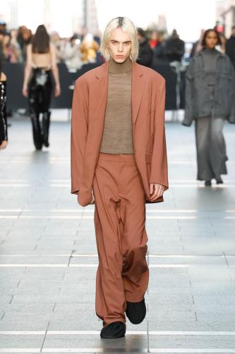 Gauchere fw23 runway PRESS look26