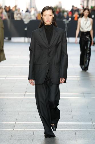 Gauchere fw23 runway PRESS look27