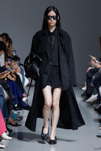 Gauchere ss24 runway press look03