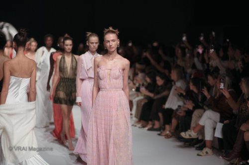 Genny-SS26-MFW-Runway-Highlights-25