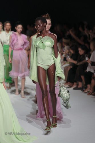 Genny-SS26-MFW-Runway-Highlights-27