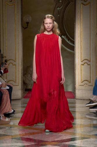 Photo: Paolo Lanzi / Gorunway.com
