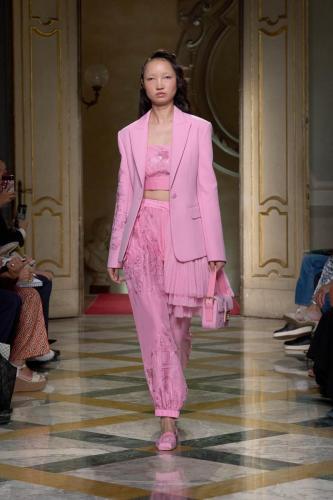 Photo: Paolo Lanzi / Gorunway.com