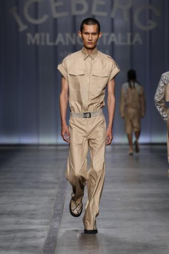 ICEBERG FASHIONSHOW SS24 Look-26