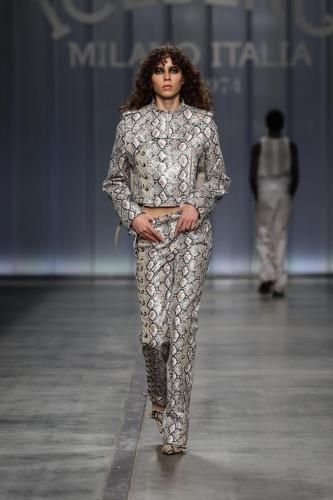 ICEBERG FASHIONSHOW SS24 Look-30