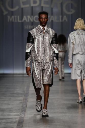 ICEBERG FASHIONSHOW SS24 Look-32
