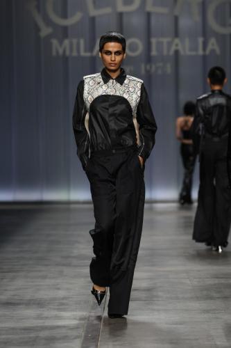 ICEBERG FASHIONSHOW SS24 Look-4