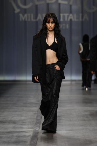 ICEBERG FASHIONSHOW SS24 Look-46