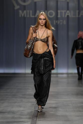 ICEBERG FASHIONSHOW SS24 Look-9