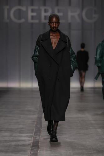 ICEBERG FW24 SHOW LOOK-16
