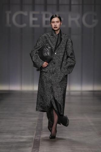 ICEBERG FW24 SHOW LOOK-20