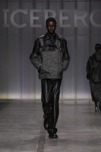ICEBERG FW24 SHOW LOOK-24
