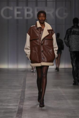 ICEBERG FW24 SHOW LOOK-25