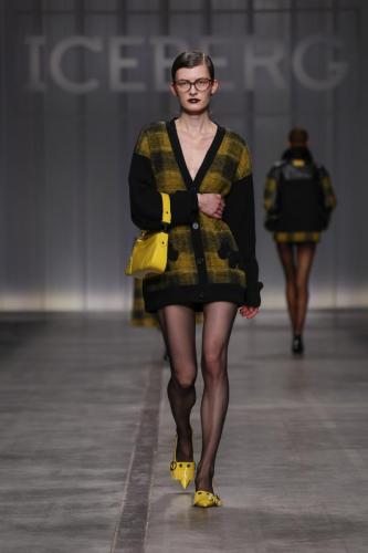 ICEBERG FW24 SHOW LOOK-31