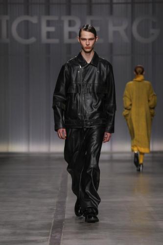 ICEBERG FW24 SHOW LOOK-38