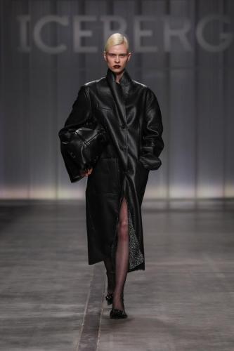 ICEBERG FW24 SHOW LOOK-40