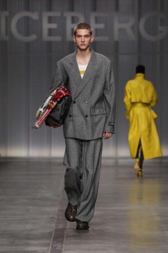ICEBERG FW24 SHOW LOOK-5