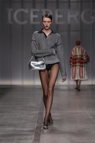 ICEBERG FW24 SHOW LOOK-9