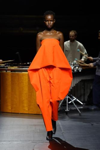 ISSEY-MIYAKE AW23 LOOK03