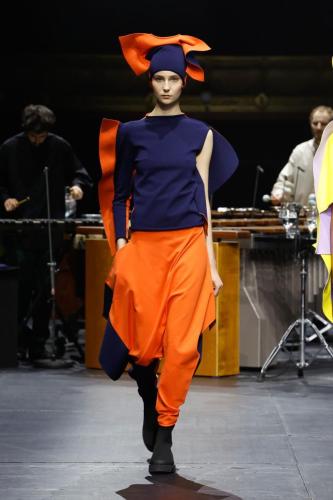 ISSEY-MIYAKE AW23 LOOK30