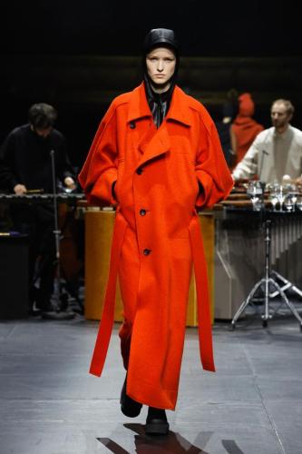 ISSEY-MIYAKE AW23 LOOK31