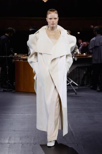 ISSEY-MIYAKE AW23 LOOK41