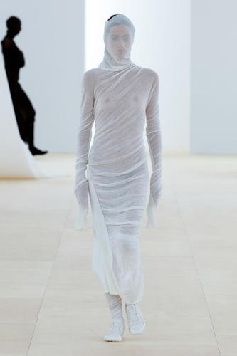 ISSEY-MIYAKE SS24 LOOK03 high