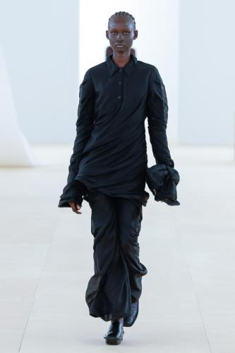 ISSEY-MIYAKE SS24 LOOK05 high