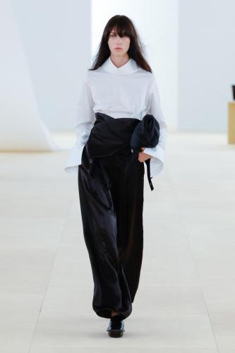ISSEY-MIYAKE SS24 LOOK18 high