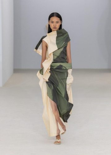 ISSEY MIYAKE LOOK-30-4-30