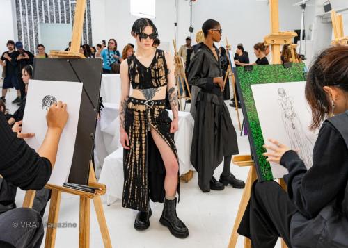 JarelZhang-ArtistPosing-100