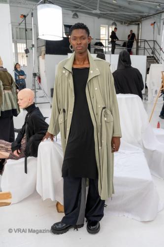 JarelZhang-ArtistPosing-102