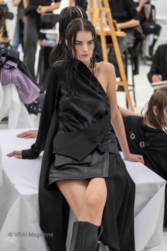 JarelZhang-ArtistPosing-91