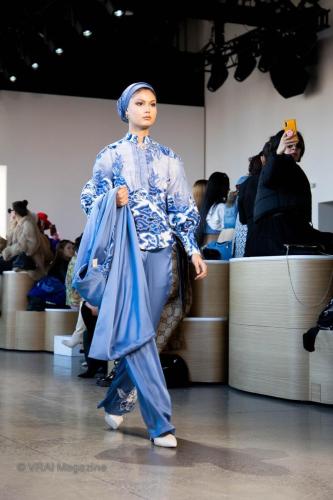 KIM Indonesia-Now-Group Runway 05 230213