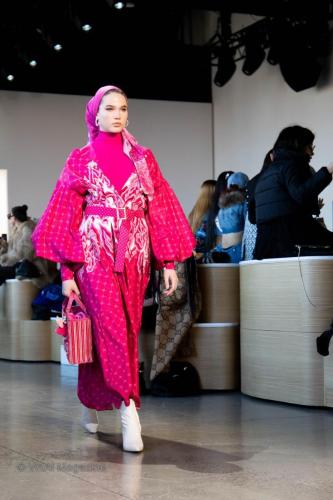 KIM Indonesia-Now-Group Runway 07 230213