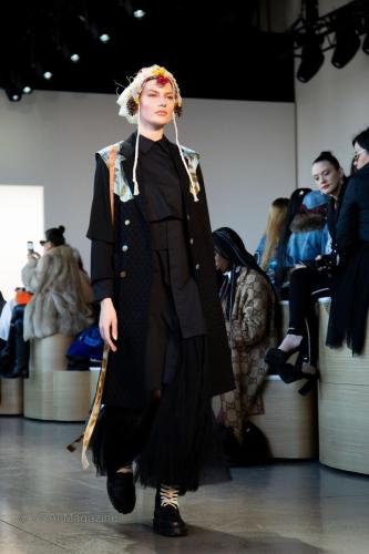 KIM Indonesia-Now-Group Runway 102 230213