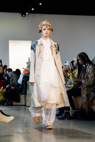 KIM Indonesia-Now-Group Runway 103 230213