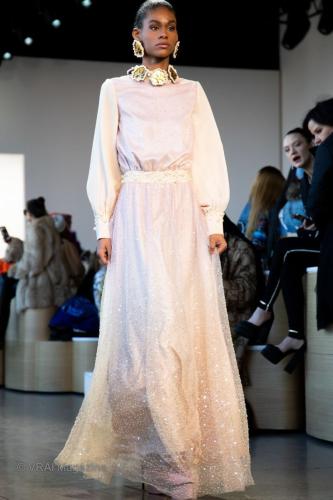KIM Indonesia-Now-Group Runway 37 230213